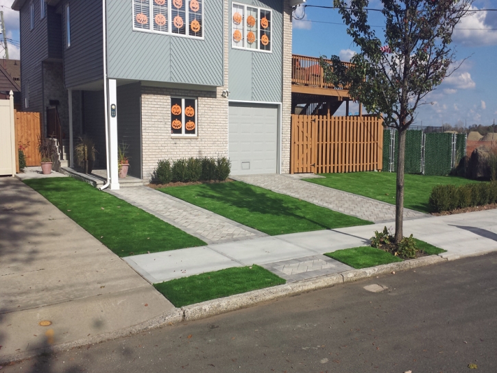 Grass Carpet Boulder, Colorado Landscape Rock, Small Front Yard Landscaping