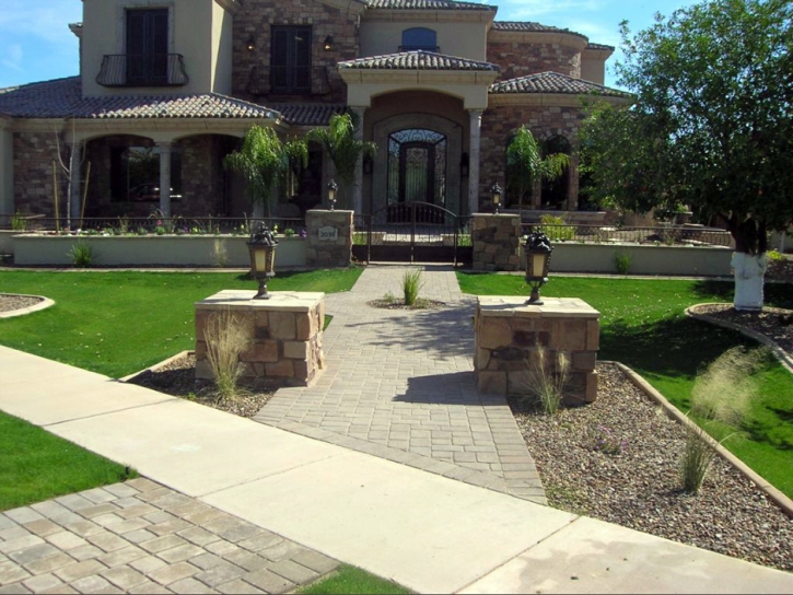 Plastic Grass Bark Ranch, Colorado Landscaping, Front Yard